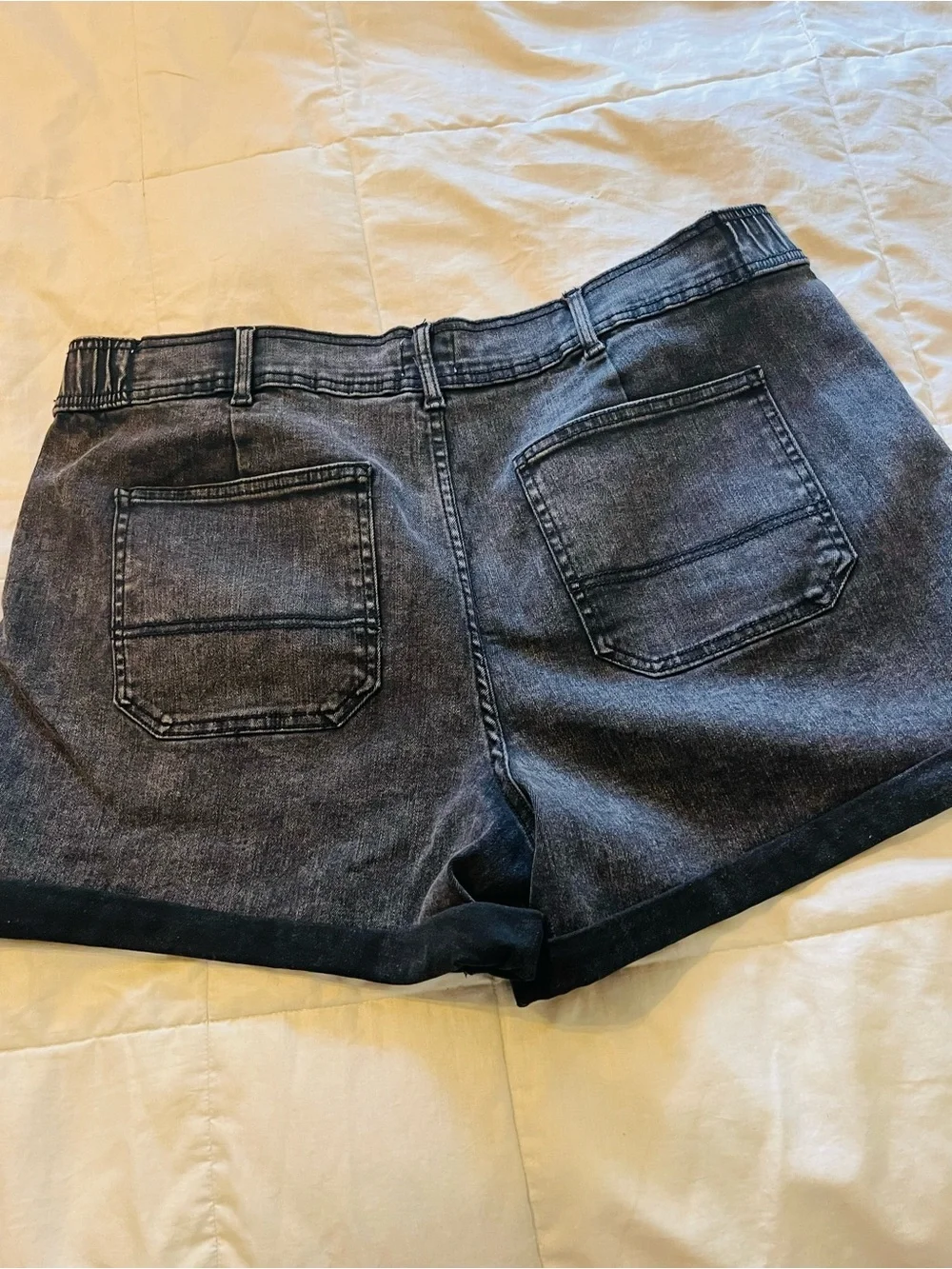 Time and Tru Washed Black High-Rise Denim Shorts